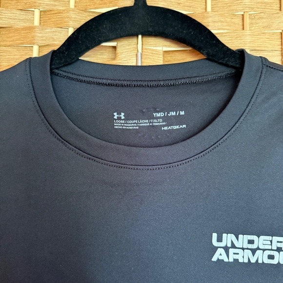 Under Armour Exploded Black Tank Boys / Youth Size Medium - Picture 3 of 7